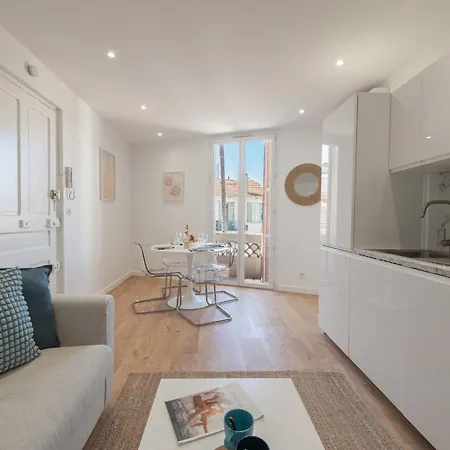1-br Near The Center Cannes